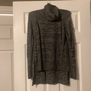 RW&Co turtle neck sweater